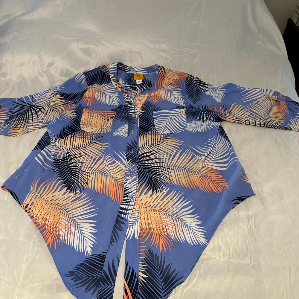 Ruby Rd. Men's Shirt with Blue and Orange Leaf Design